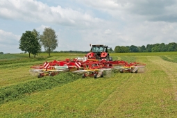 keturiu-rotoriu-grebliai_src_2-fdb4a977be413952a2727ae5490b6470.jpg
