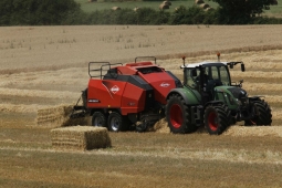 kuhn-lsb-staciakampiu-rysuliu-presai_src_4-8e3be59e584a2c870b5995913e76c3f1.jpg